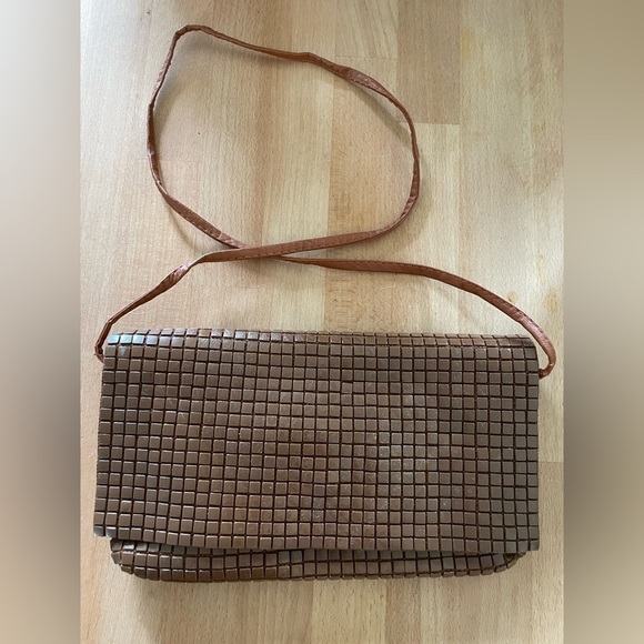 Source Unknown Handbags - Vintage beaded clutch with shoulder strap